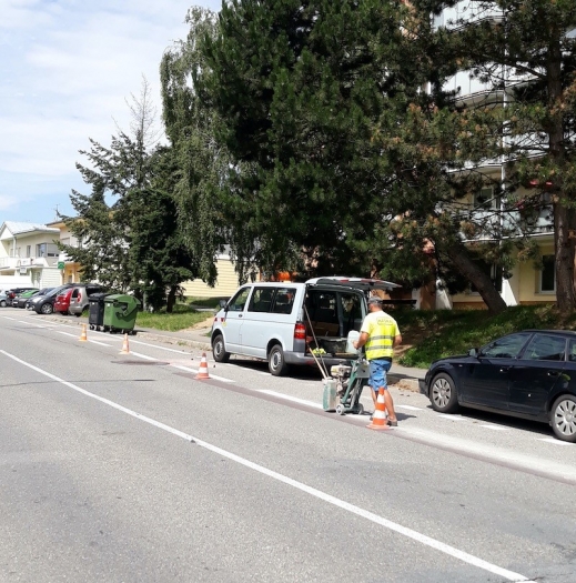 Začaly práce na cykloopatřeních pro zvýšení bezpečnosti cyklistů Začaly práce na cykloopatřeních pro zvýšení bezpečnosti cyklistů